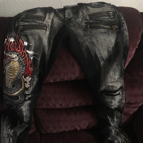 Size 32 Rockstar Jeans